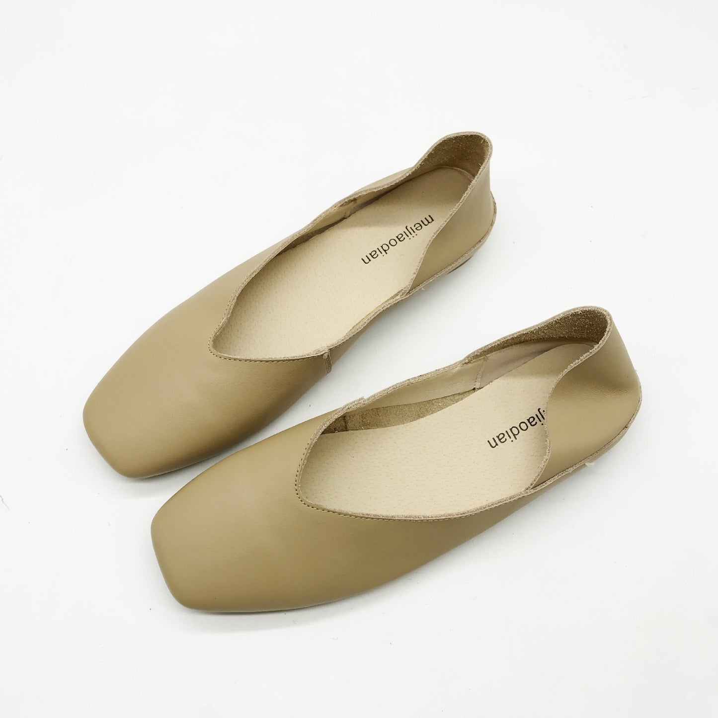 Soft Leather Simple Shallow Mouth Square Toe Grandma Shoes
