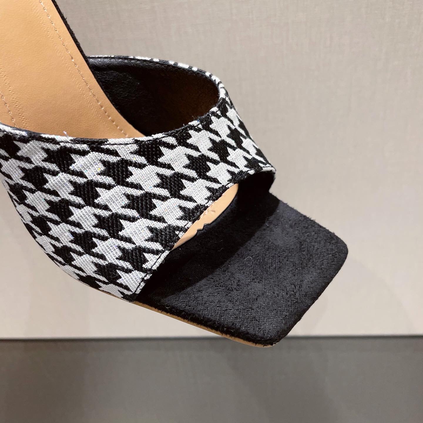 Fashion Women's Square Toe Crystal Heel Sandals