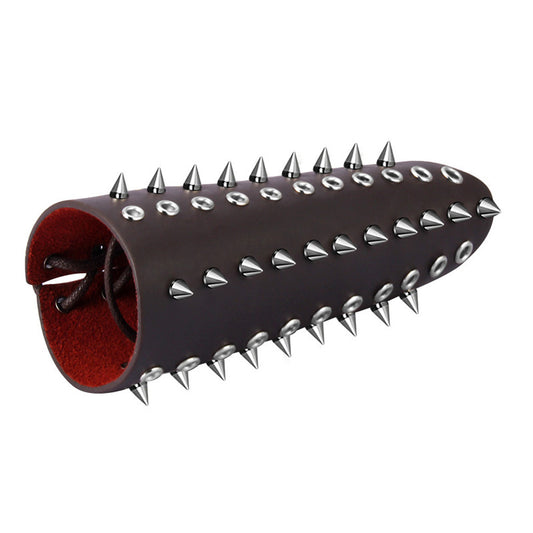 Alloy spike leather wristband
