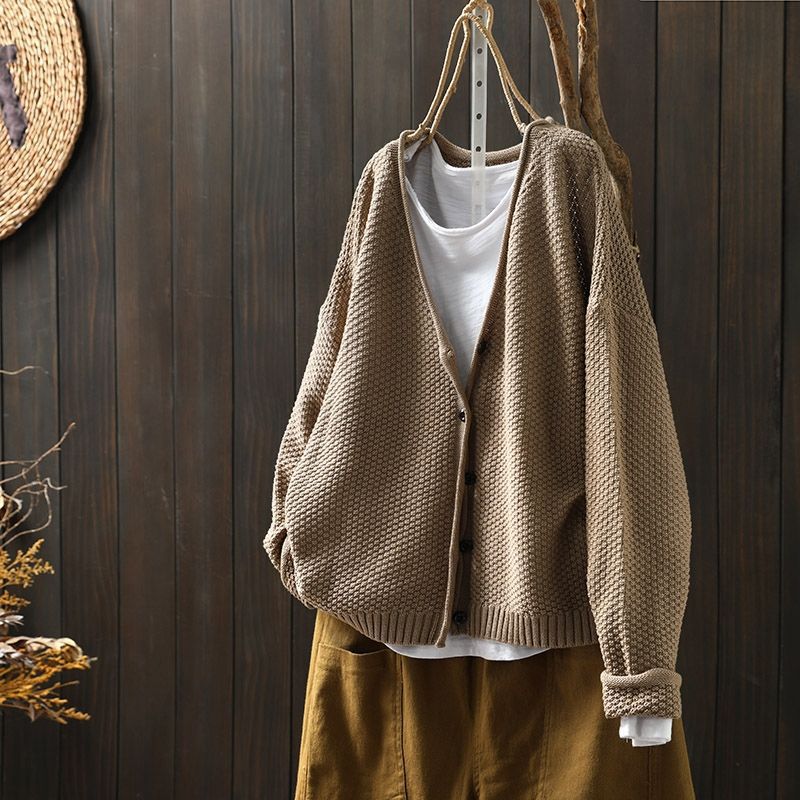 Retro Artistic V-Neck Knitted Sweater Coat