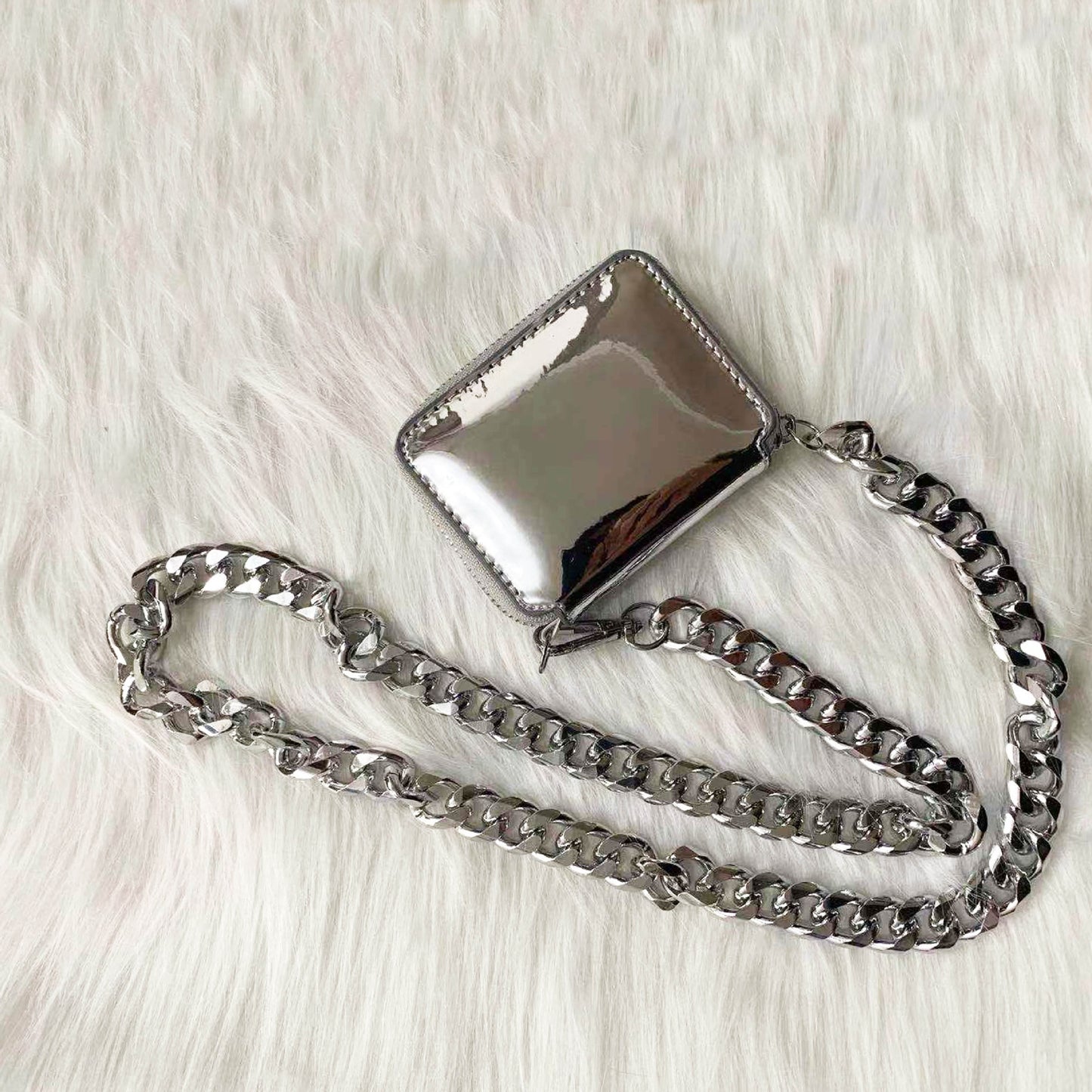 Thick Chain One-shoulder Messenger Coin Leather Mini Wallet