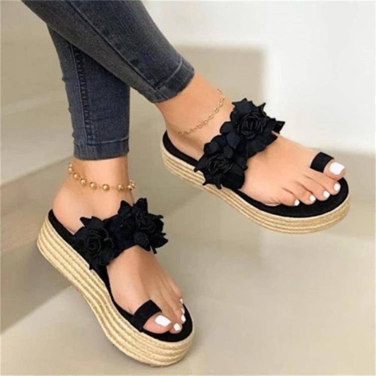 Korean style red women's sandals with straw trifle sole