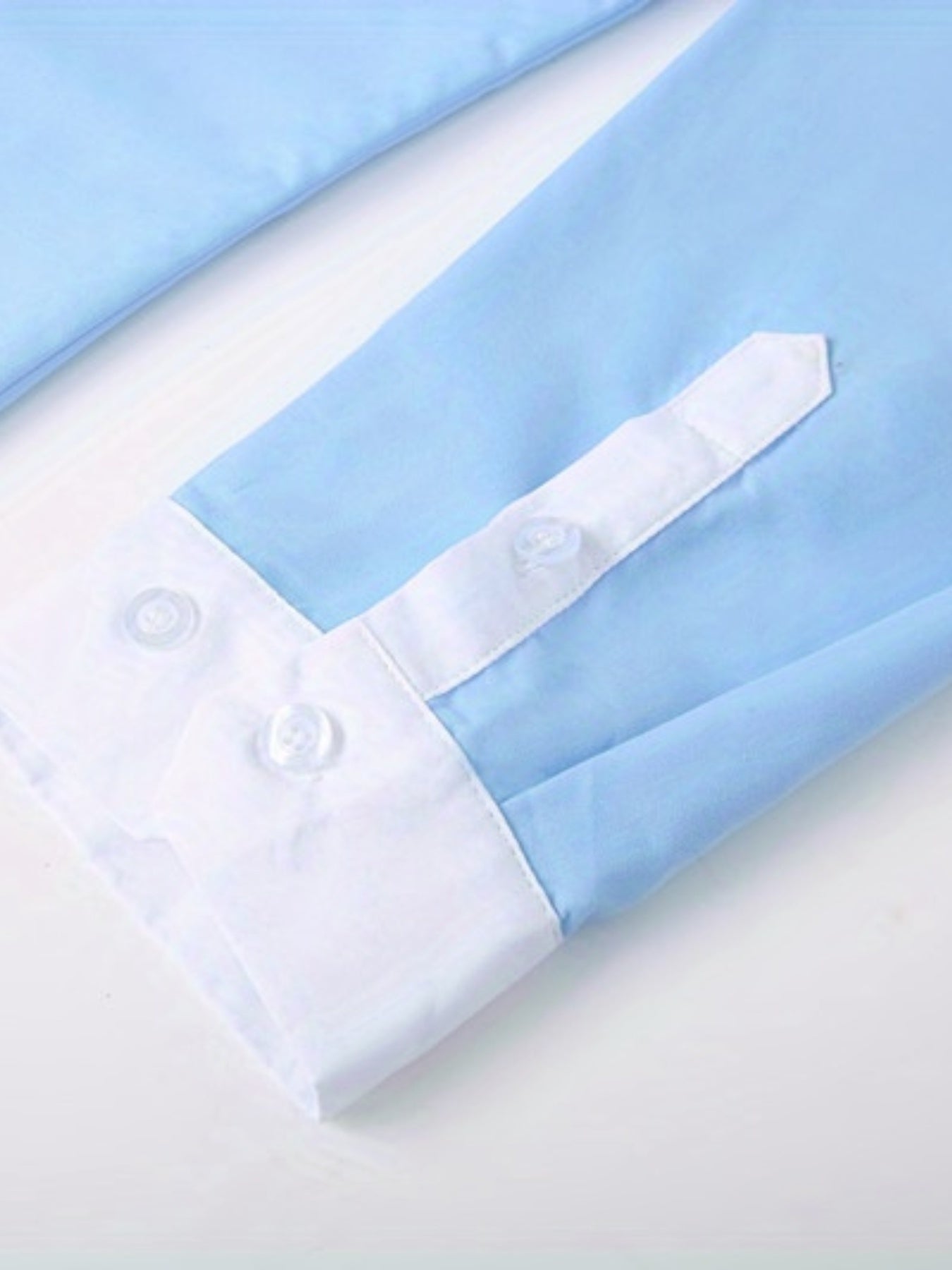 Stylish Business Shirt For Teenagers And A Long-sleeved Shirt With Contrasting Colors