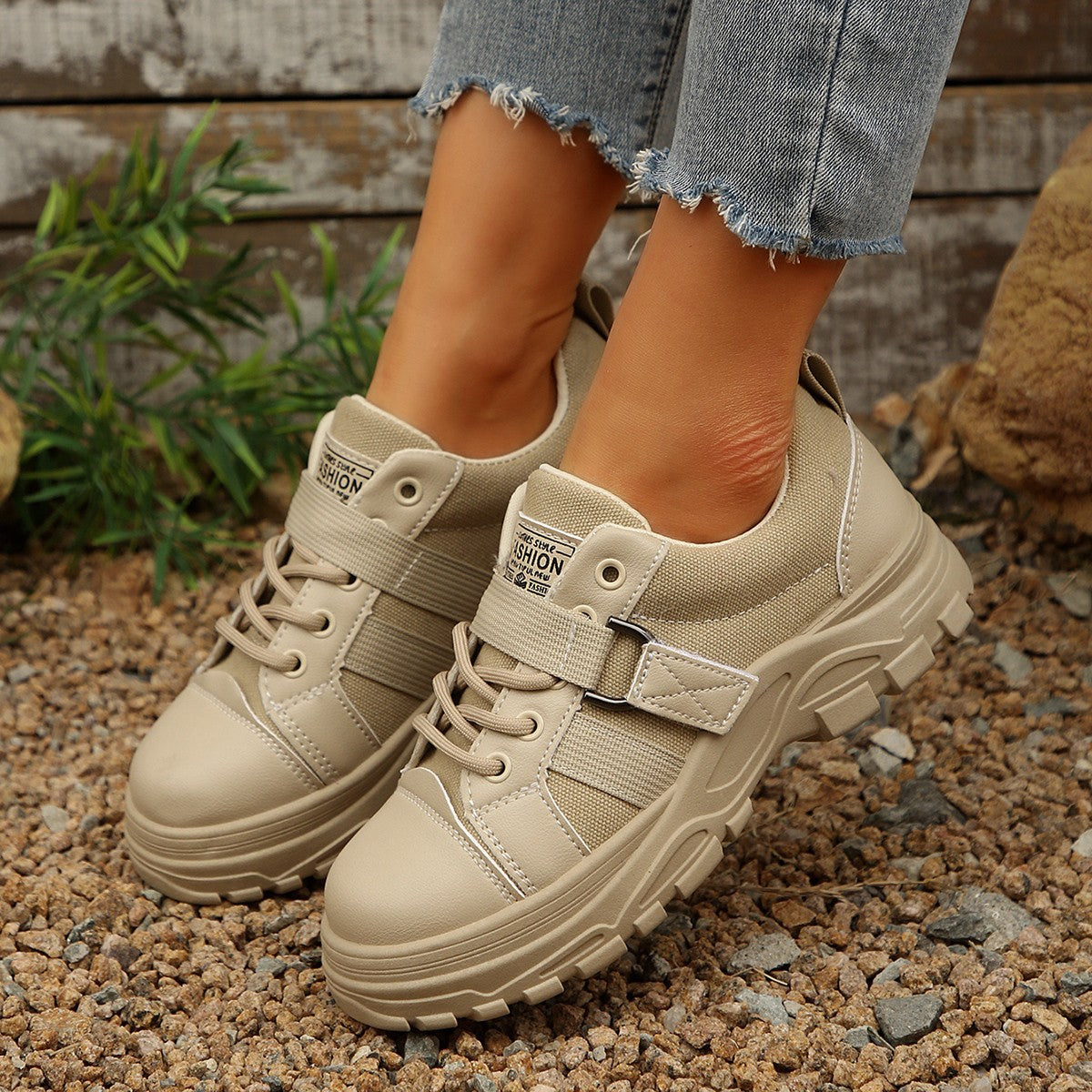 Lacesko I Lærred Med Krogdesign Moderigtige Åndbare Sneakers Med Tyk Såle Og Rund Tå Til Kvinder