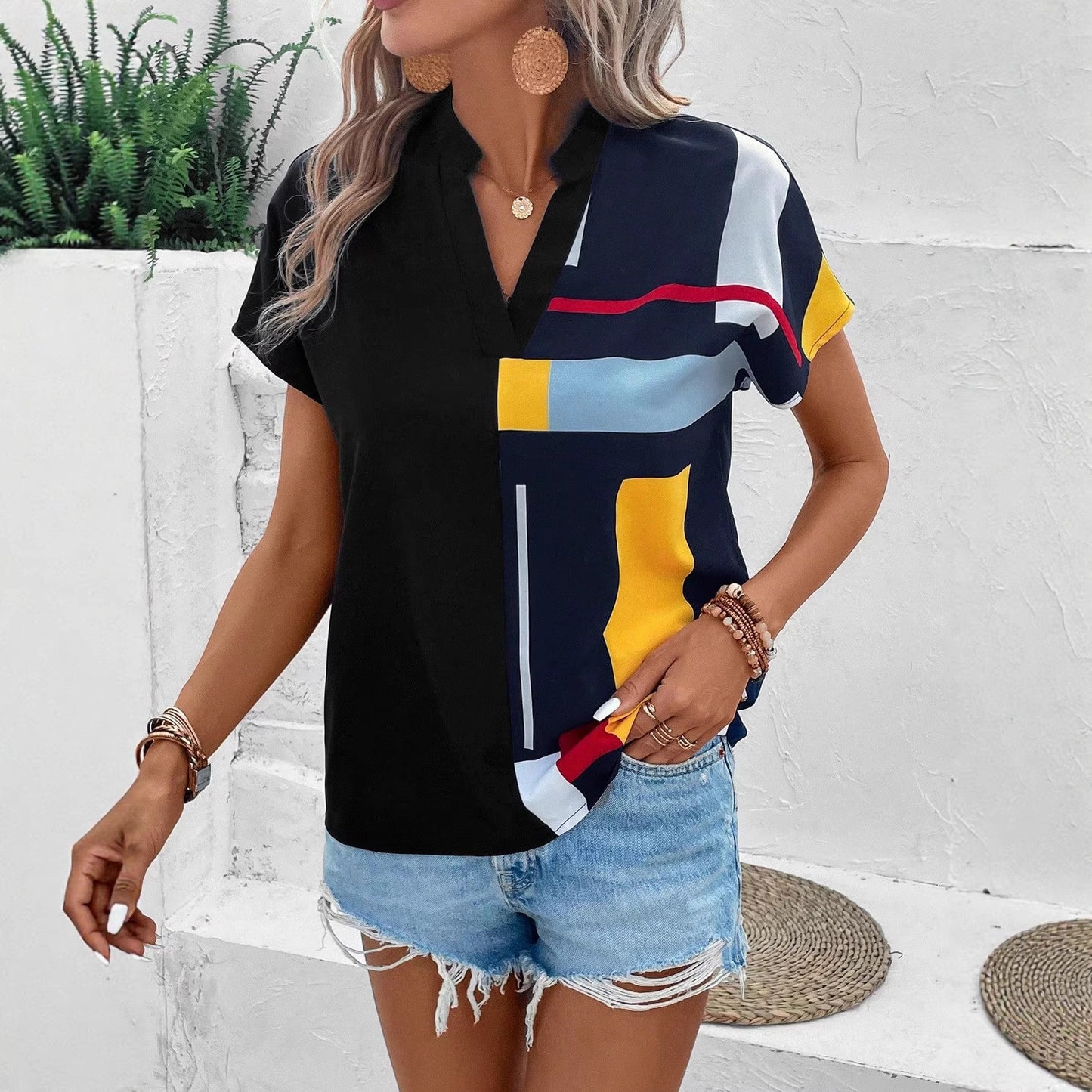 Casual Comfortable V-neck Printed Loose-fit Blouse