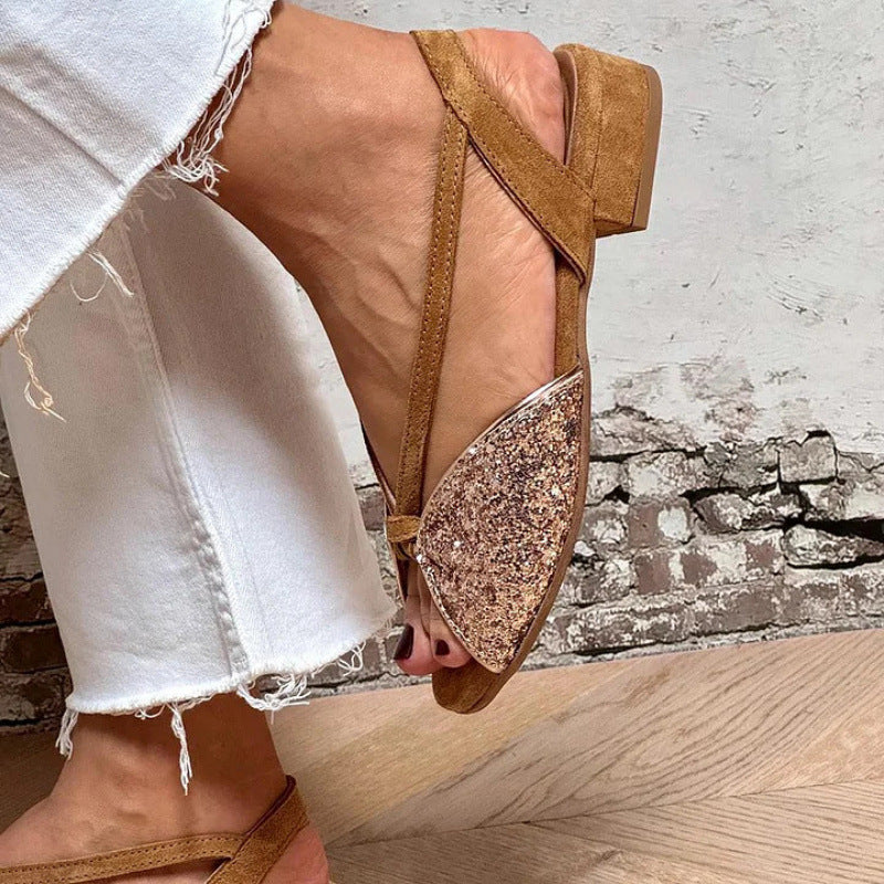 Brune Peep Toe-sandaler i Ruskind med Glitterbroderi