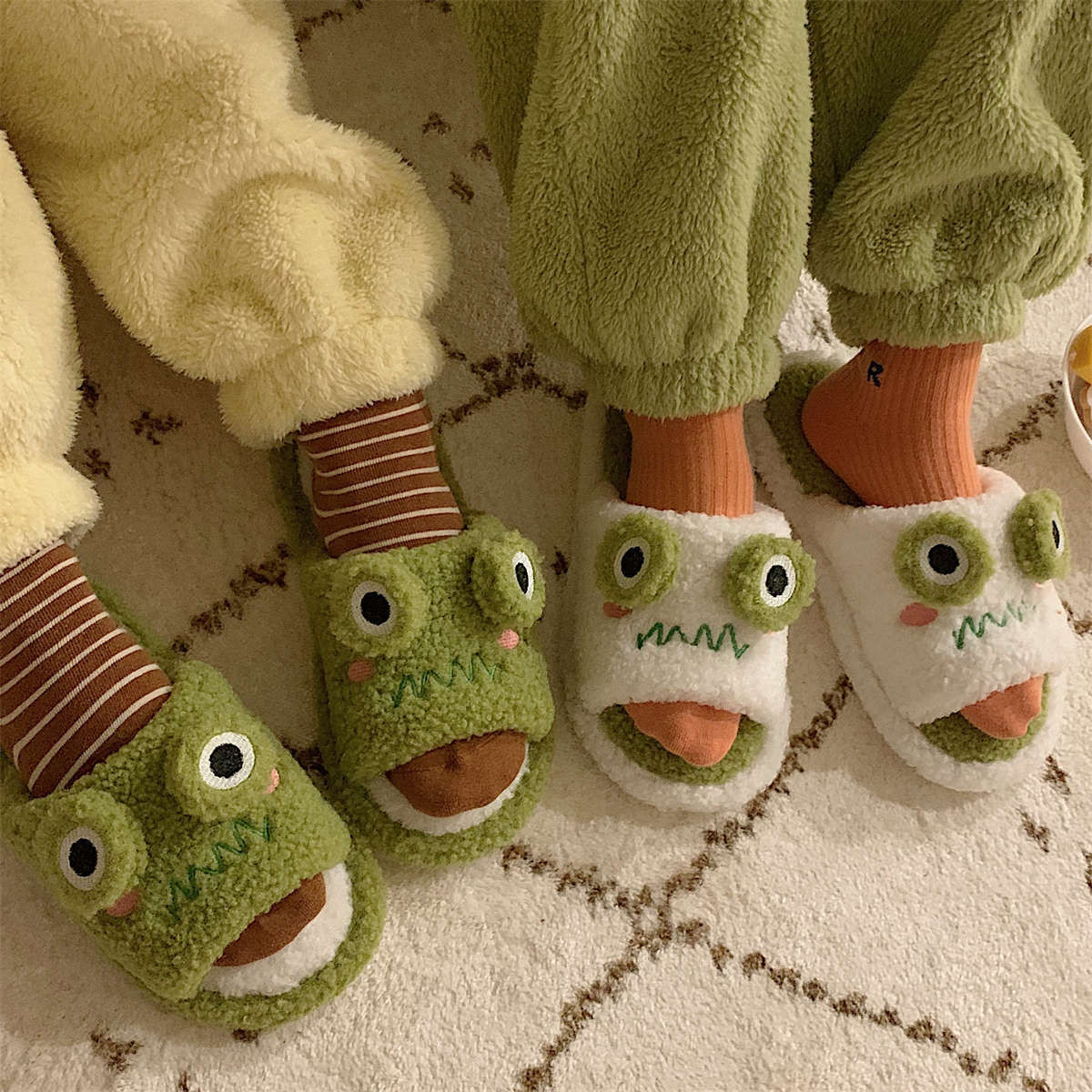 Women's Fashion Home Personality Warm Plush Shoes