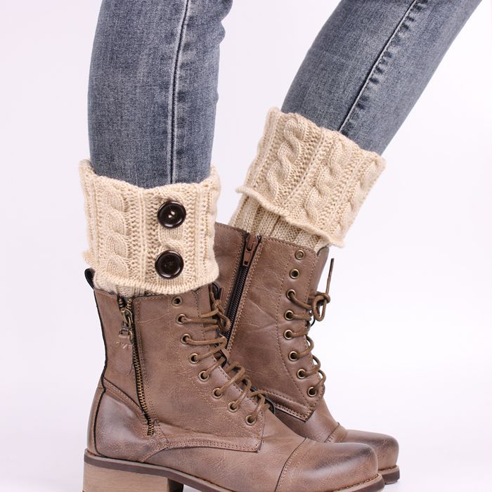 Button twist knit socks