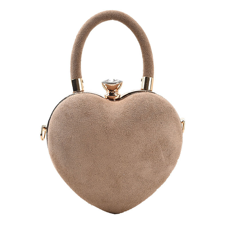 Retro Simple Inside Personality Heart-shaped Portable Messenger Bag