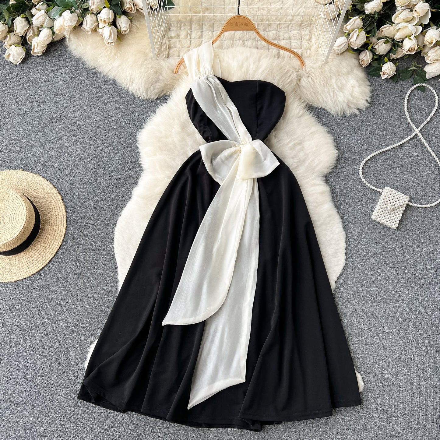 Black And White Contrast Color Slim Fit Waist A- Line Princess Dress
