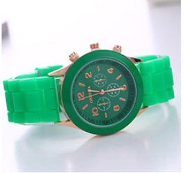Foreign trade explosions Geneva jelly silicone watch GENEVA three-eye digital scale student quartz watch wholesale