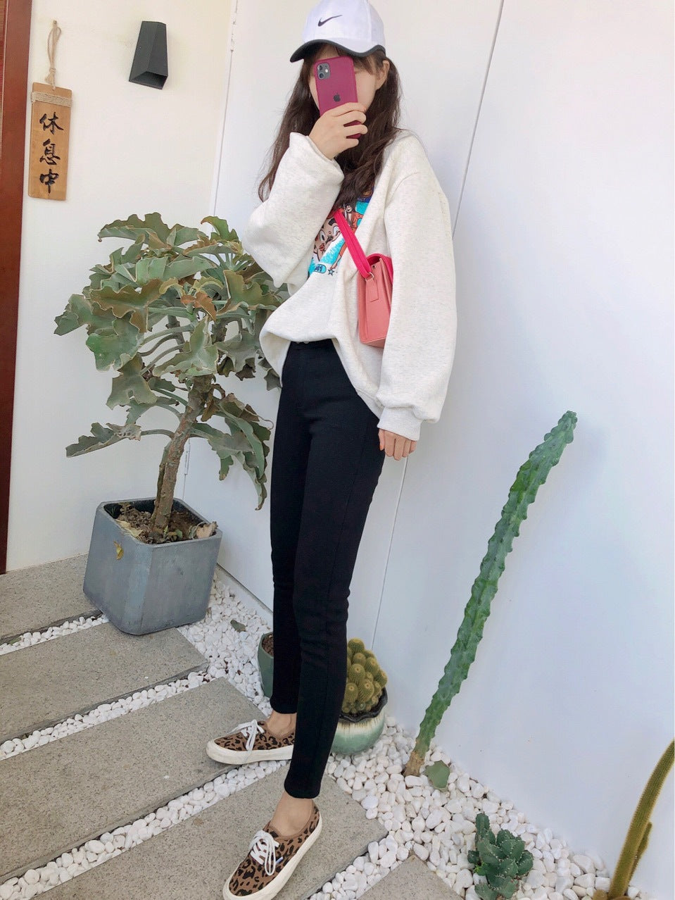 Winter Pencil Feet Pants Are Hot Selling And Thin