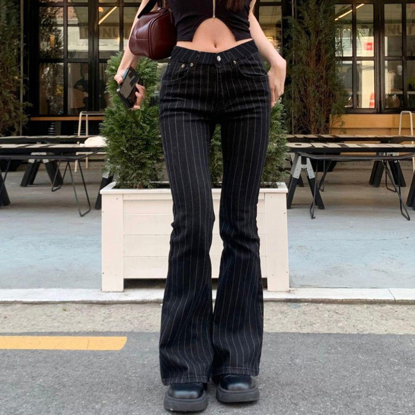 Womens Striped Contrasting Low-Waist Straight Jeans