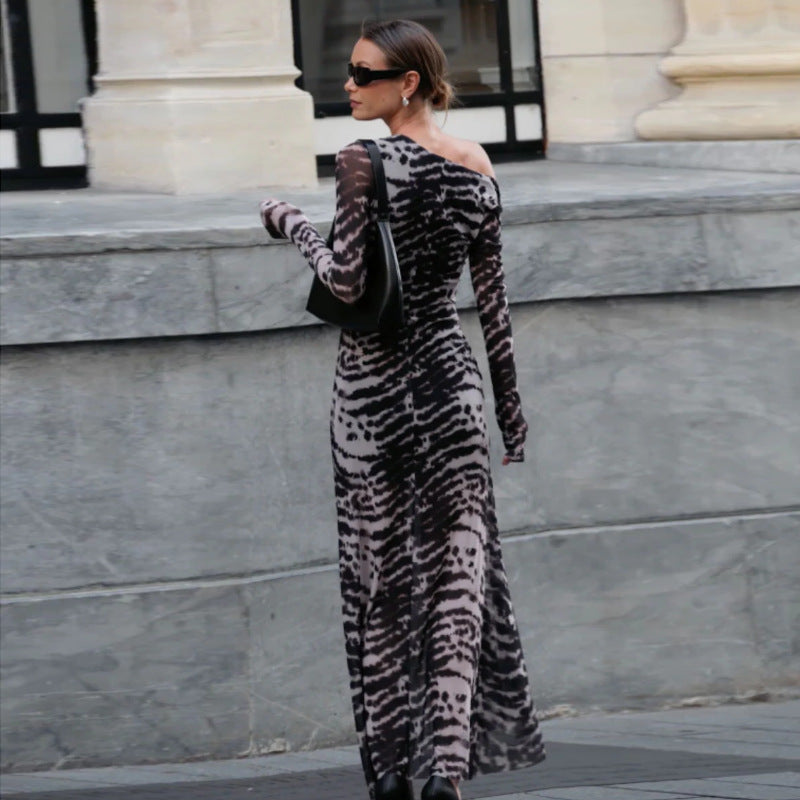 Womens Off-the-Shoulder Zebra-Print Bodycon Long-Sleeve Dress