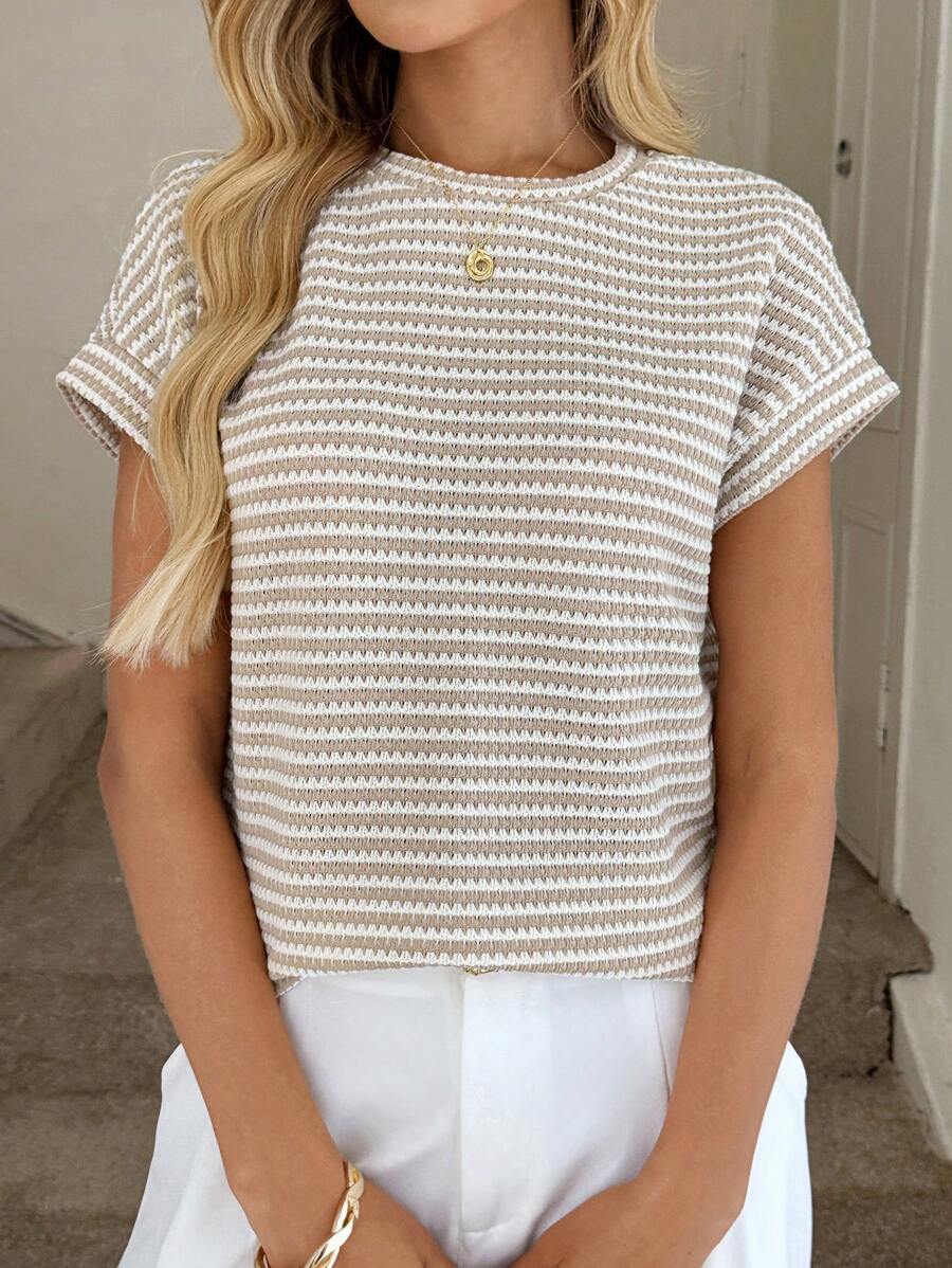 Crew-neck Two-tone Knitted Short-sleeve Top