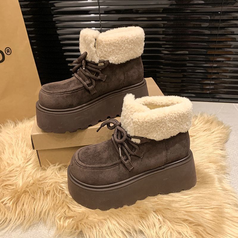 Short Fleece-linedHeight-increasing Snow Boots With A Chunky Sole And A Roomy Toe Box