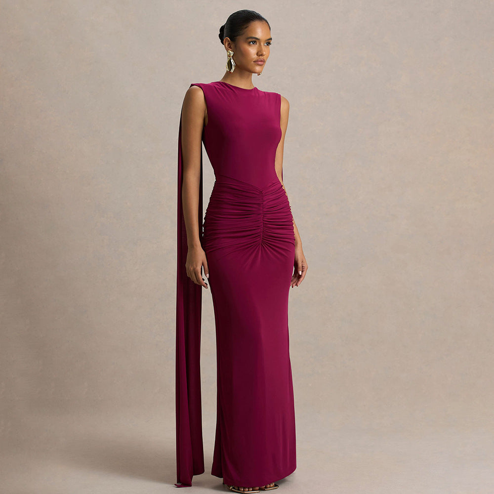Sexy, Figure-hugging Backless Dress With Fluttering Ribbons