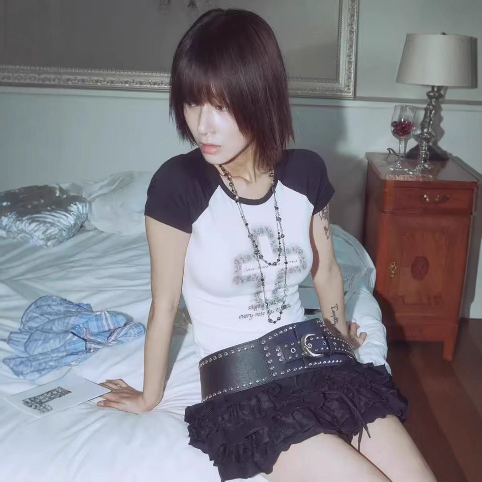 Cross-printed Color-block Crew-neck T-shirt With Short Sleeves