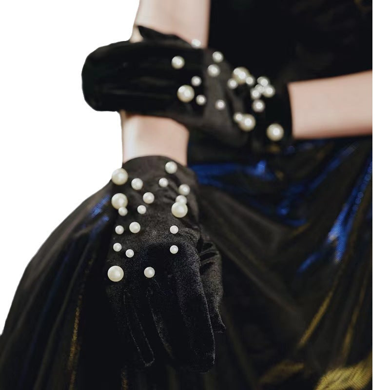 Sorte Satinstofhandsker Lange Taskefinger Aftenkjole Gallafotografering Smykker Hepburn Stil