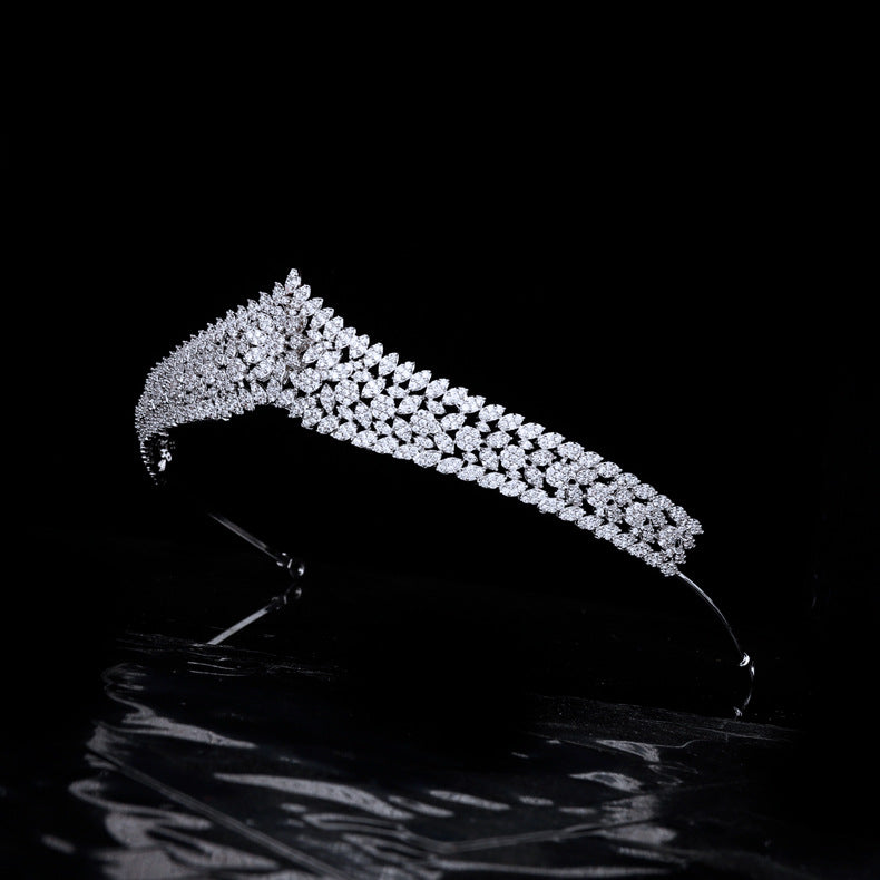 European And American Wedding Retro Headdress Bride Gets Married