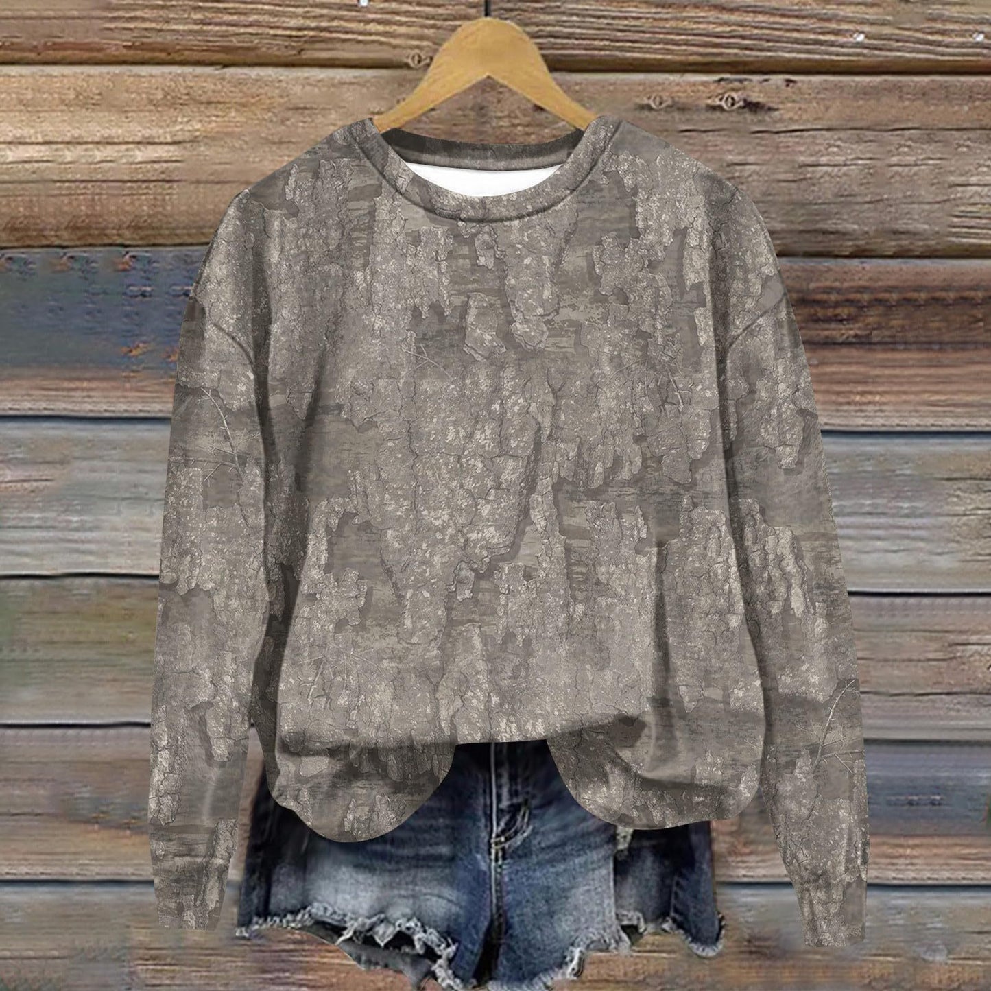 Camouflage Sweatshirt Maple Leaf Printed Crew Neck Sweatshirt