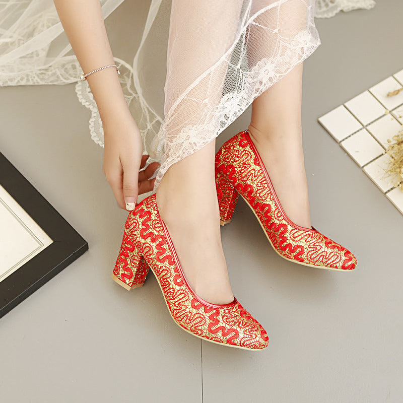 Chinese Lace Cheongsam Low Top Round Toe Chunky High Heels