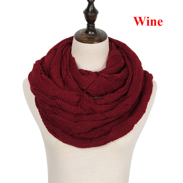 Women's knit collar