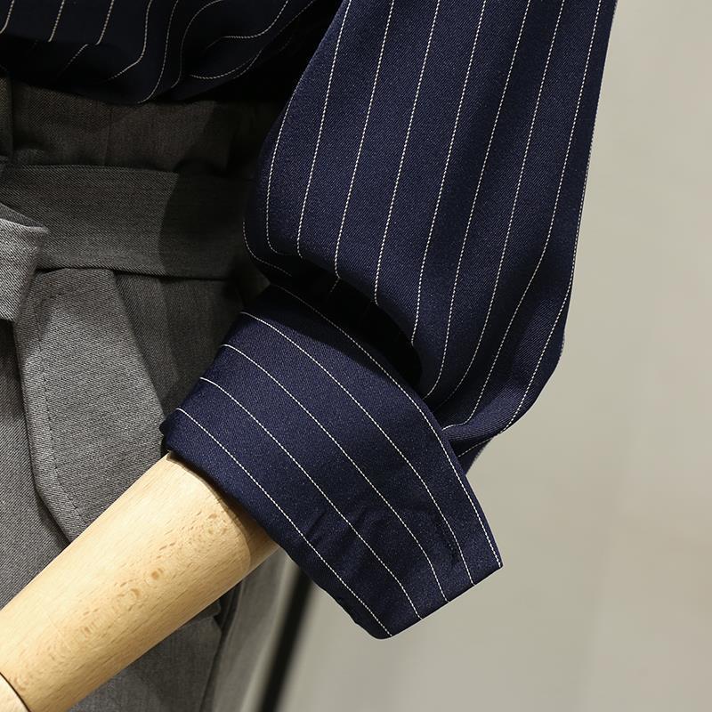 Niche vintage stribet dameskjorte