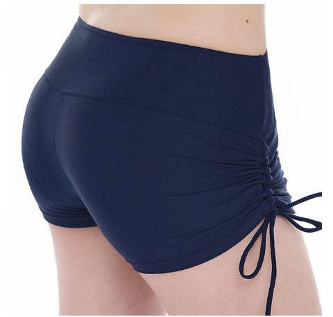 Swim trunks women's bottoming to prevent leakage