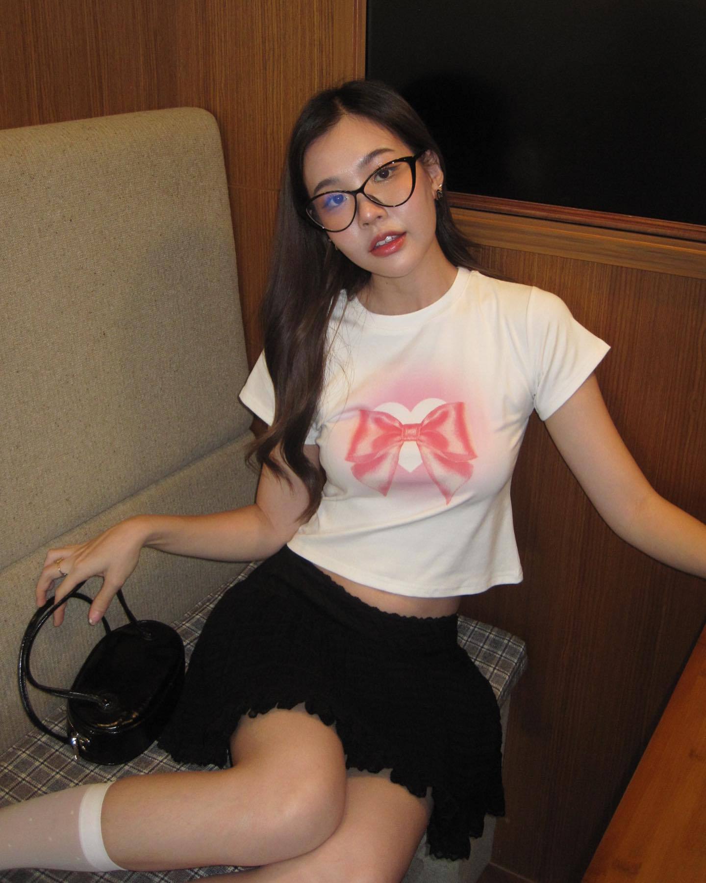 Women's Printed Short-sleeved Slim-fit Fashion Tops T-shirt