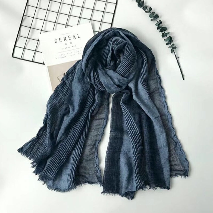 Cotton and linen striped pleated scarf