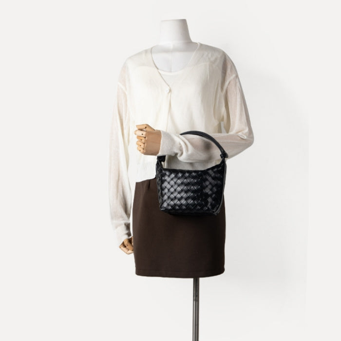 Stylish Casual Hand-held Woven Women's Bag