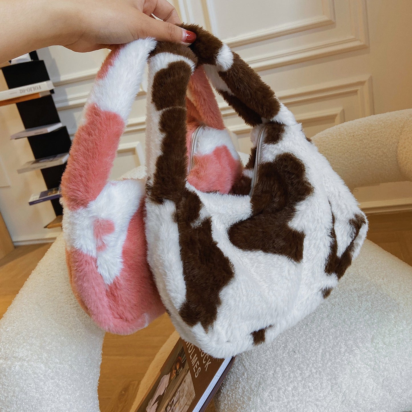 New Plush Harajuku Style Cow Fashion Plush Simple Personality Crossbody Bag