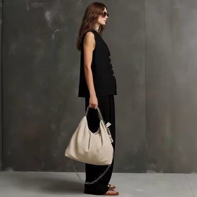 Seasonal Laid-back Linen Suit