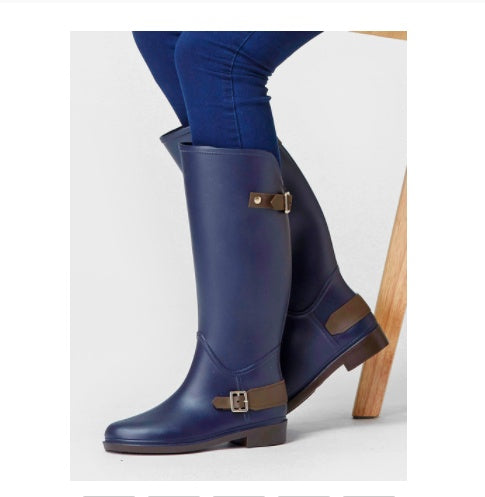Ladies Long Tube Fashion Style Outer Wear Rubber Shoes