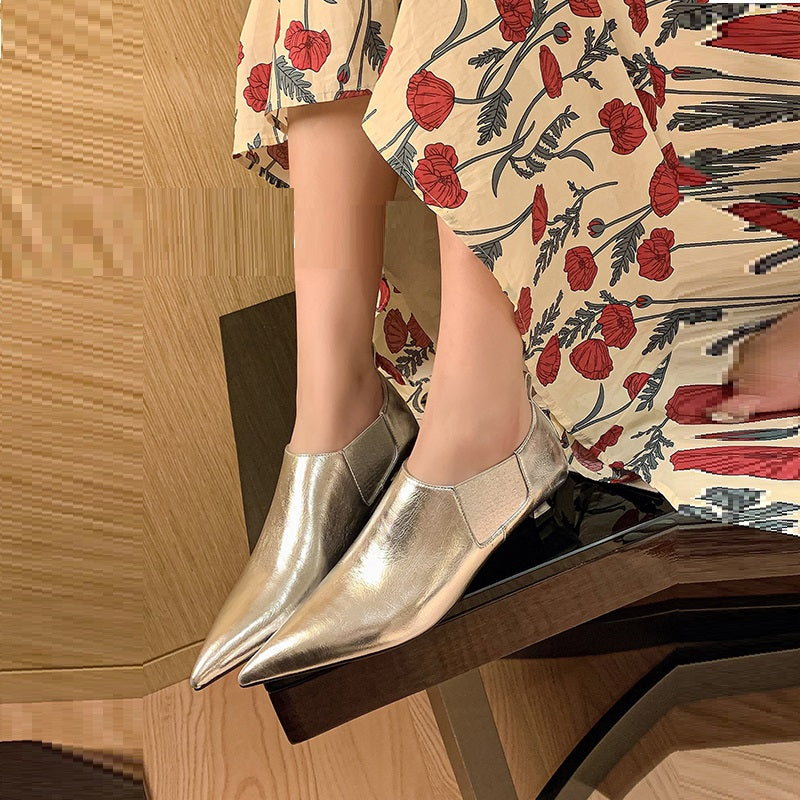 Women's Retro Elegant Low Heel Pointed Toe Deep Mouth Shoes