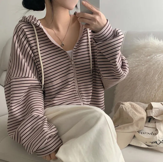 C Loose Casual Laid-back Style Striped Hooded Pocket