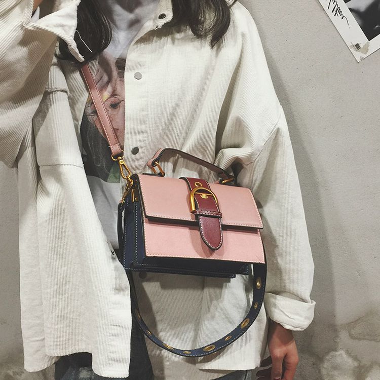 New trendy Korean girl's wild messenger bag