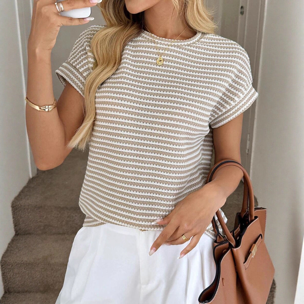 Crew-neck Two-tone Knitted Short-sleeve Top
