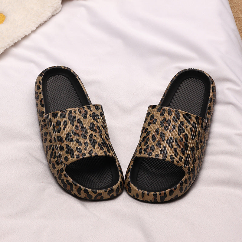 Leopard Print Slippers Women's Outdoor Wear Summer New Korean Style Fashion Shit Feeling Indoor Home Thick Bottom Couples Sandals