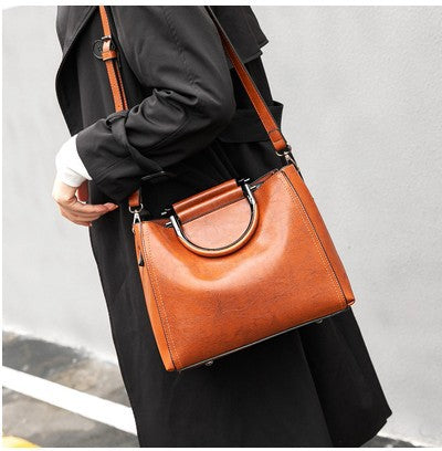 Trendy Retro Fashion Single Room Diagonal Female Bag