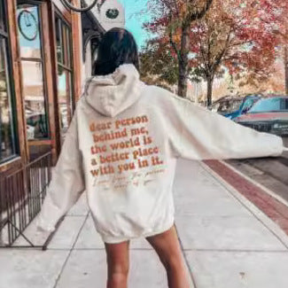 Sweater med ribhætte og faldne skuldre
