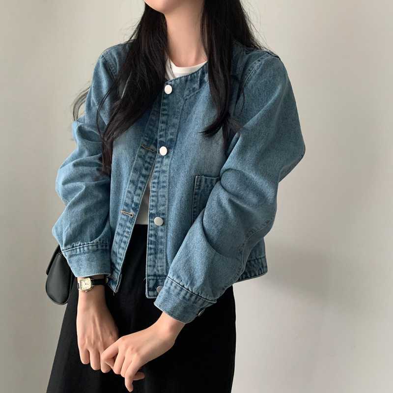 Retro Crew Neck Double Pocket Simple Wash Denim Jacket
