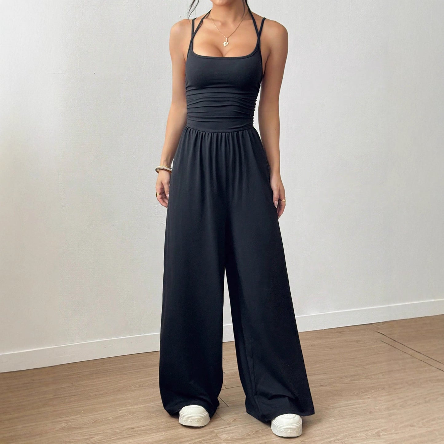 Sort Camisole Jumpsuit med Brede Ben