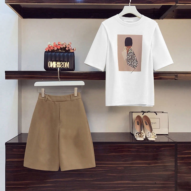 Fashionable T-shirt And Shorts Set Two Pieces