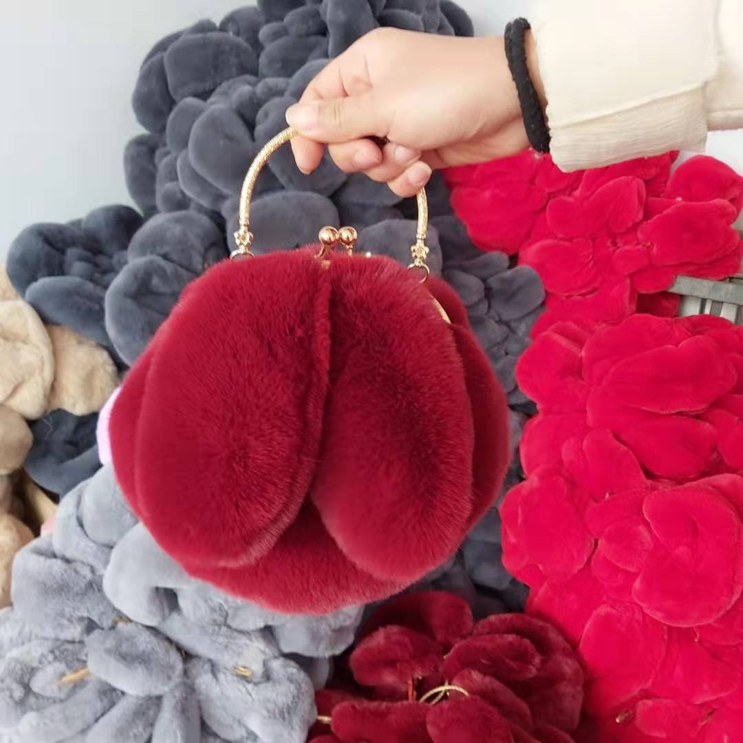 Fashion chain ear plush handbag