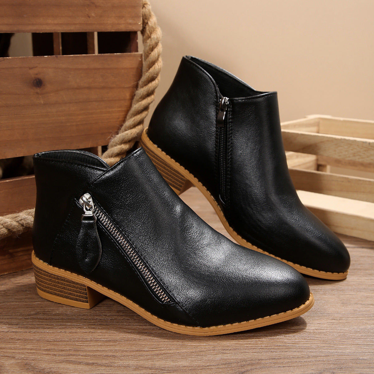 Womens Chunky-Heel Pointed-Toe Ankle Boots