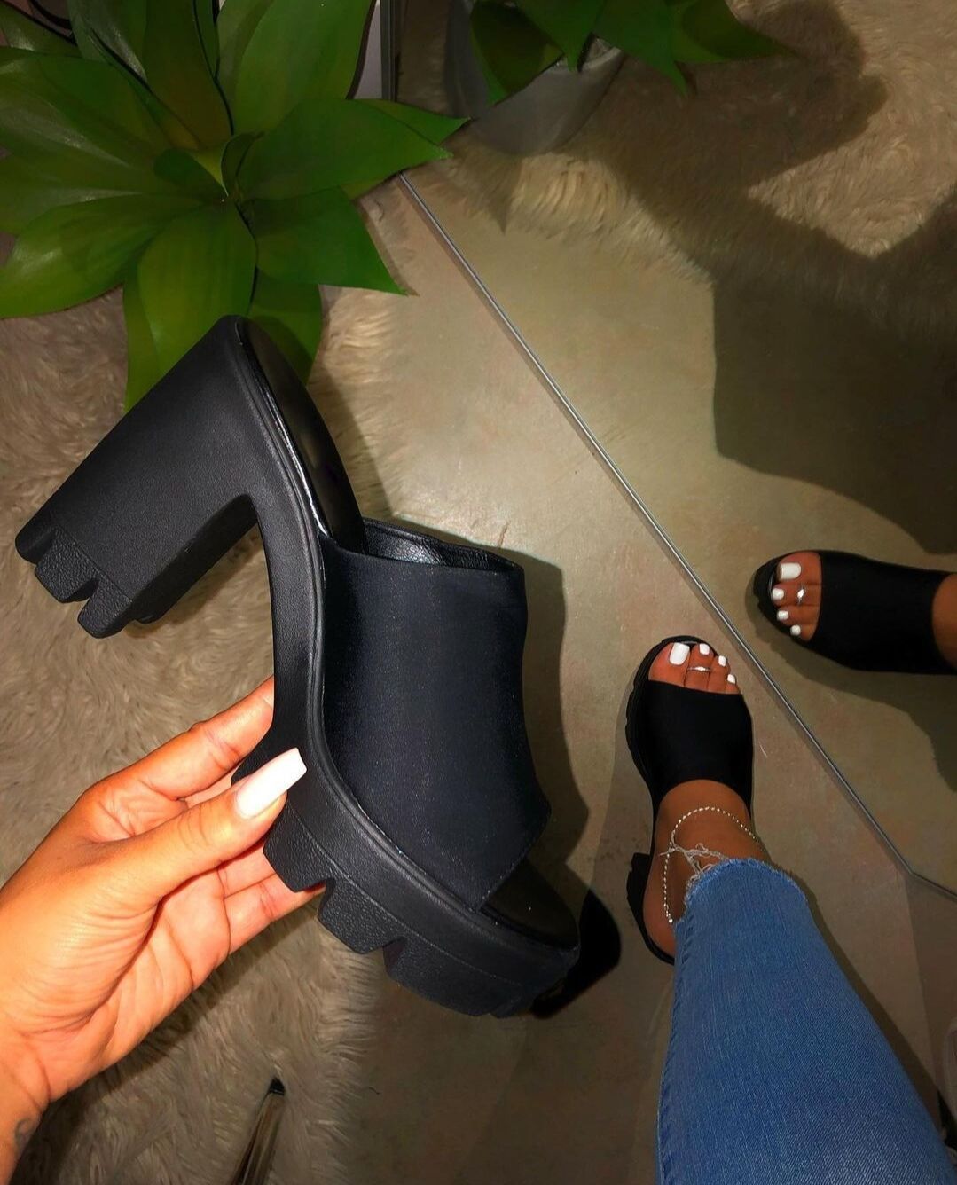 One-word Thick High-heeled Sexy Suede Slippers