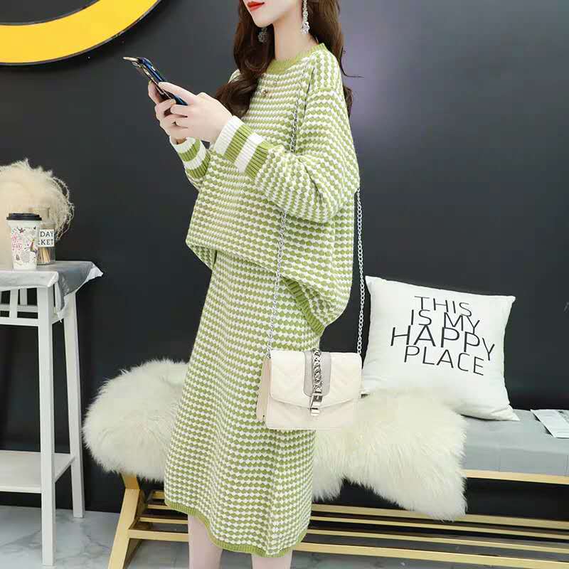 New Autumn Knitwear For Women Loose Western-Style Thickened Skirt And Pullover Sweater Set