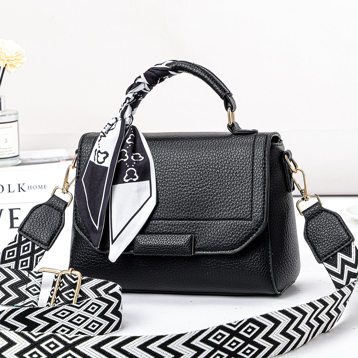 Women's Fashion Personalized All-match Messenger Bag